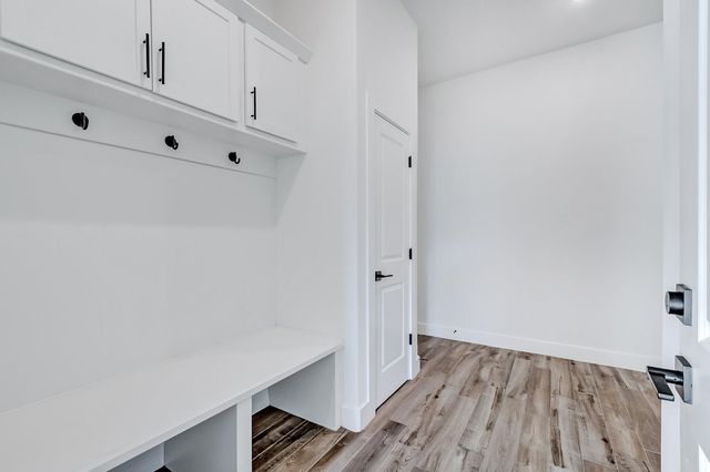 2255 S Pine Island Road, Beaumont, TX 77713