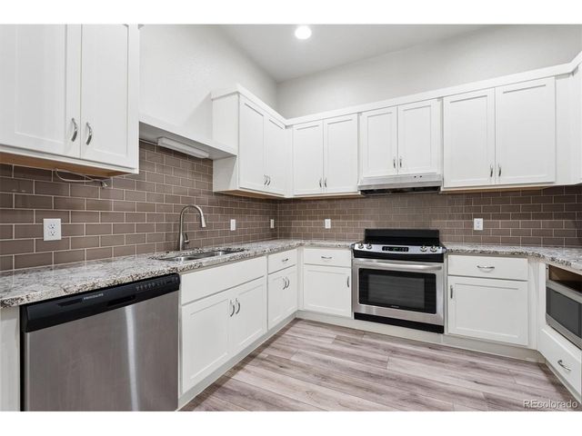 6835 Lee St 7, Wellington, CO 80549