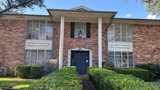 8089 Meadow Road 130, Dallas, TX 75231