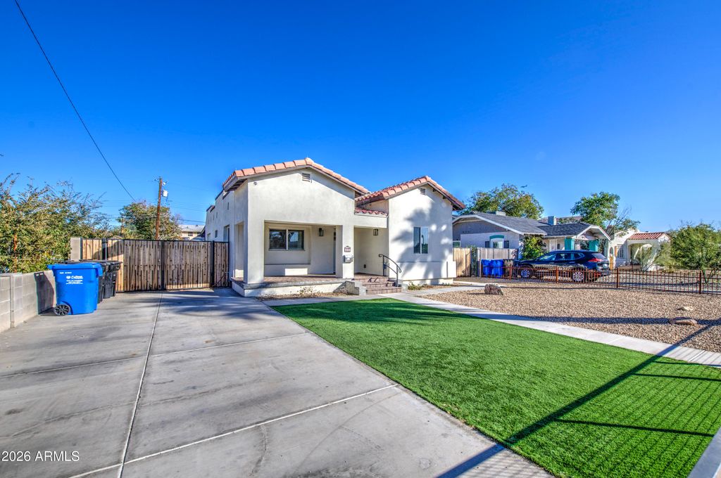 415 N 17TH Drive, Phoenix, AZ 85007 — photo 2