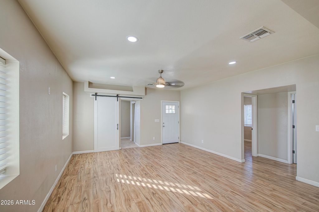 415 N 17TH Drive, Phoenix, AZ 85007 — photo 5