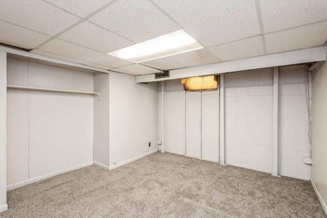 214 SE 9th Street, Ankeny, IA 50021