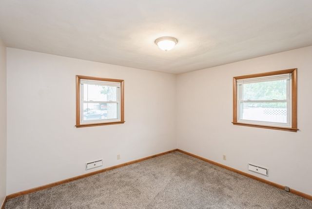 214 SE 9th Street, Ankeny, IA 50021