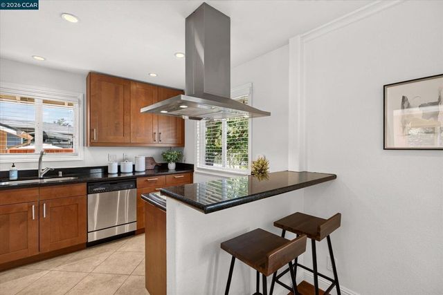 1721 Mendota Way, Walnut Creek, CA 94597