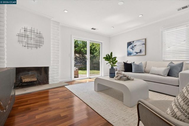 1721 Mendota Way, Walnut Creek, CA 94597