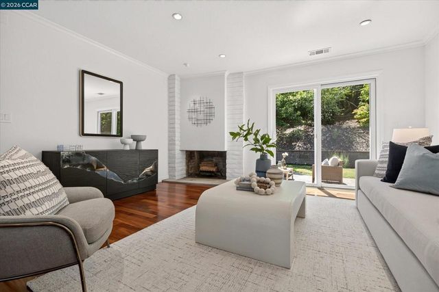 1721 Mendota Way, Walnut Creek, CA 94597