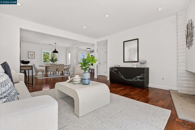 1721 Mendota Way, Walnut Creek, CA 94597