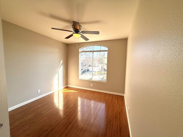 1736 Nandina Ct, Antioch, CA 94531