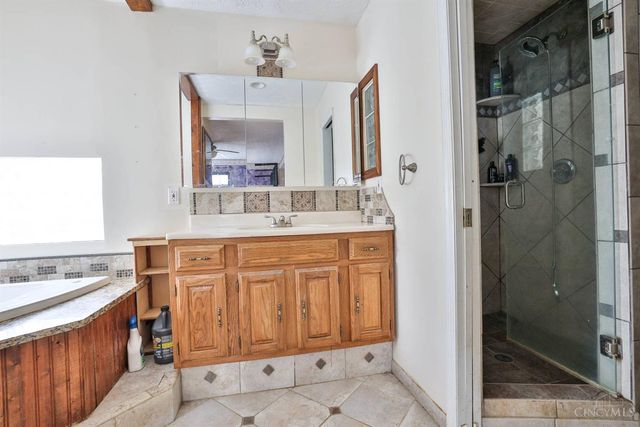 3858 Heritage Oaks Drive, Union Twp, OH 45102