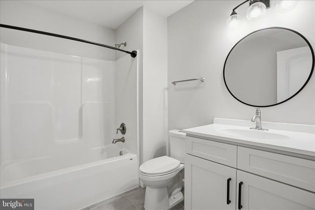 490 BLACK TWIG RD, Linden, VA 22642