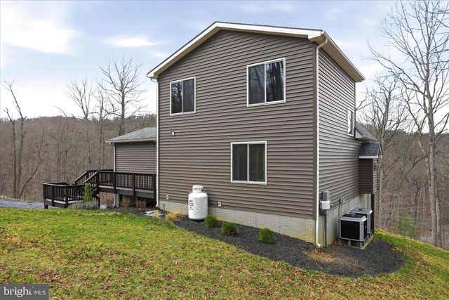 490 BLACK TWIG RD, Linden, VA 22642