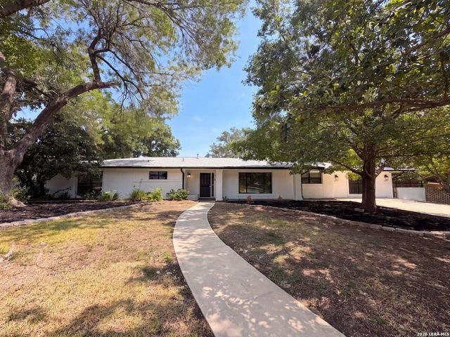 106 BRIARCLIFF DR, Castle Hills, TX 78213