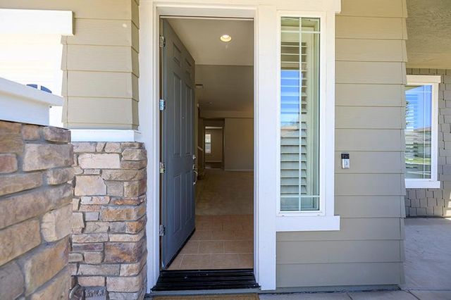4566 Sorenson Way, Turlock, CA 95382