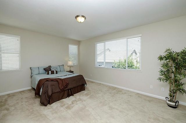 4566 Sorenson Way, Turlock, CA 95382