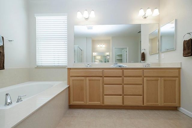 4566 Sorenson Way, Turlock, CA 95382