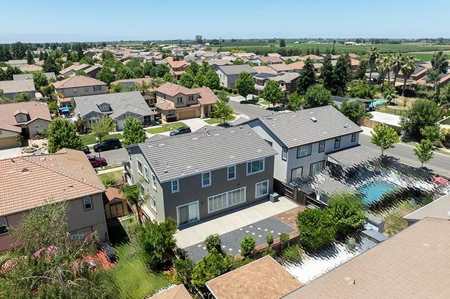 4566 Sorenson Way, Turlock, CA 95382
