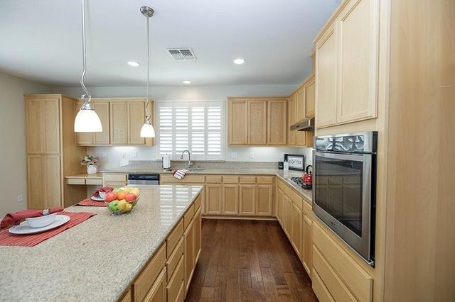 4566 Sorenson Way, Turlock, CA 95382
