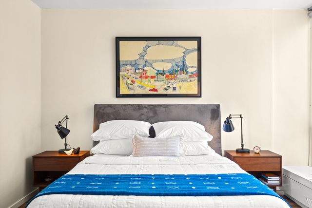 340 W Diversey Parkway 416, Chicago, IL 60657