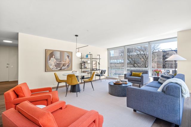 340 W Diversey Parkway 416, Chicago, IL 60657