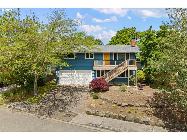 425 W 28TH Ave, Eugene, OR 97405