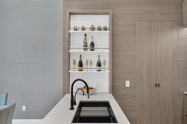 16001 Collins Ave 3402, Sunny Isles Beach, FL 33160