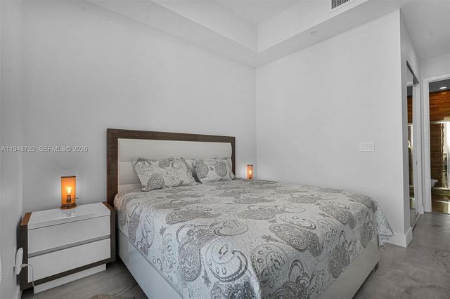 16001 Collins Ave 3402, Sunny Isles Beach, FL 33160