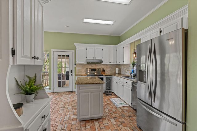 22 Dunleith, Hattiesburg, MS 39402