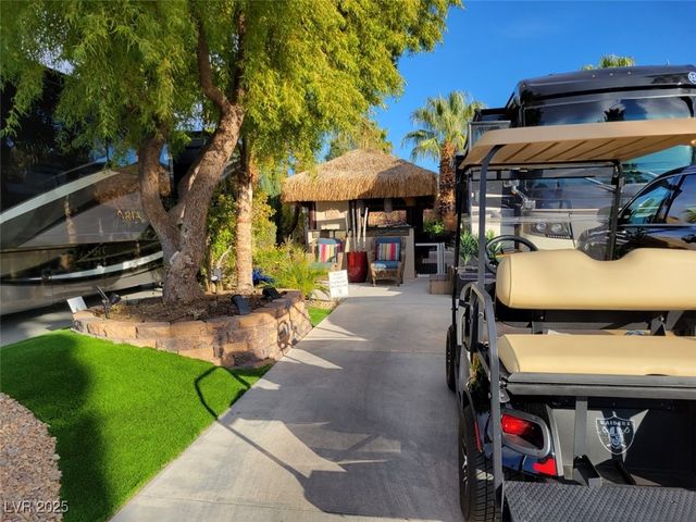 8175 Arville Street 395, Las Vegas, NV 89139