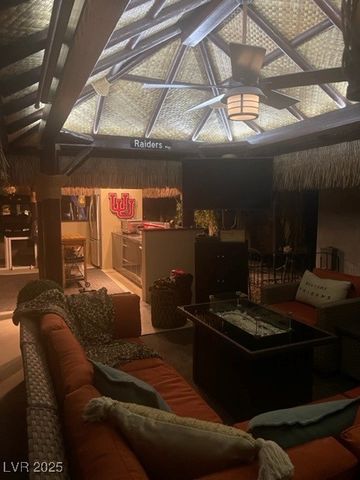 8175 Arville Street 395, Las Vegas, NV 89139