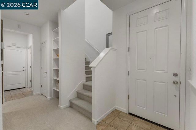 517 Falling Star Dr, Martinez, CA 94553