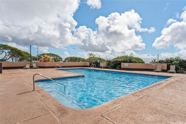 92-977 Makakilo Drive 27, Kapolei, HI 96707