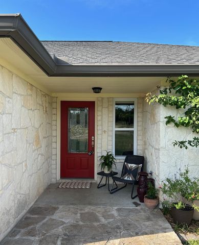 275 Starview RD, Fredericksburg, TX 78624