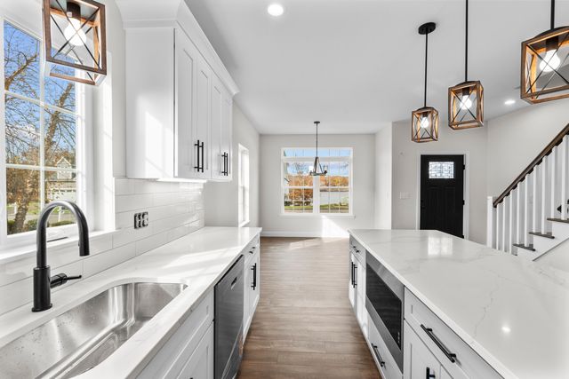 116 Silver Island Way 116, Berlin, CT 06037