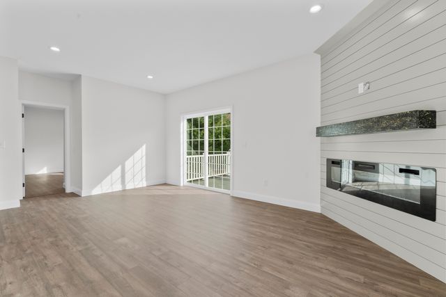 116 Silver Island Way 116, Berlin, CT 06037