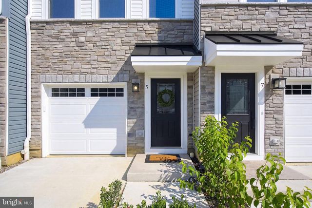 5 PELHAM LN, Bayville, NJ 08721