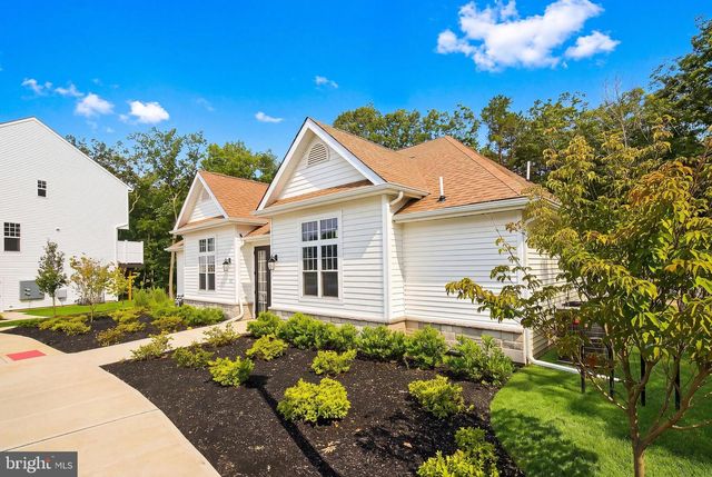 5 PELHAM LN, Bayville, NJ 08721