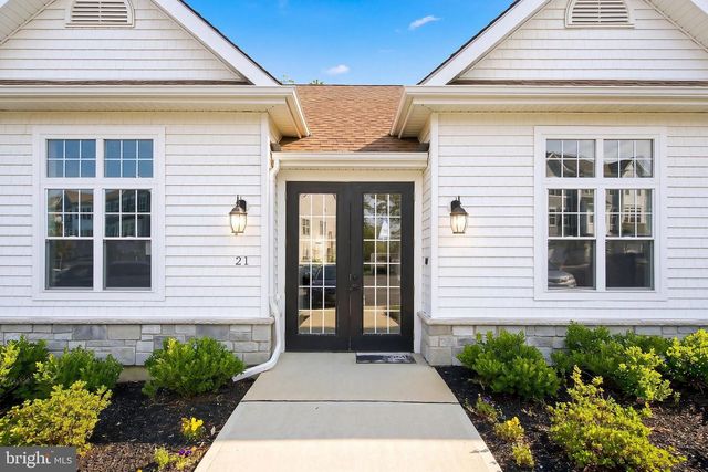 5 PELHAM LN, Bayville, NJ 08721