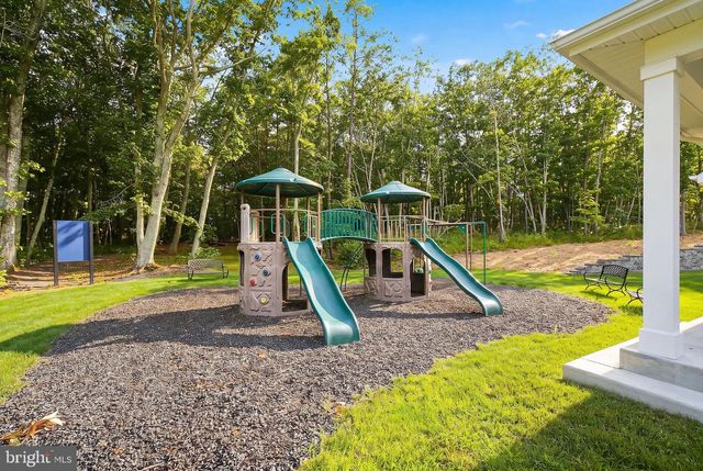 5 PELHAM LN, Bayville, NJ 08721