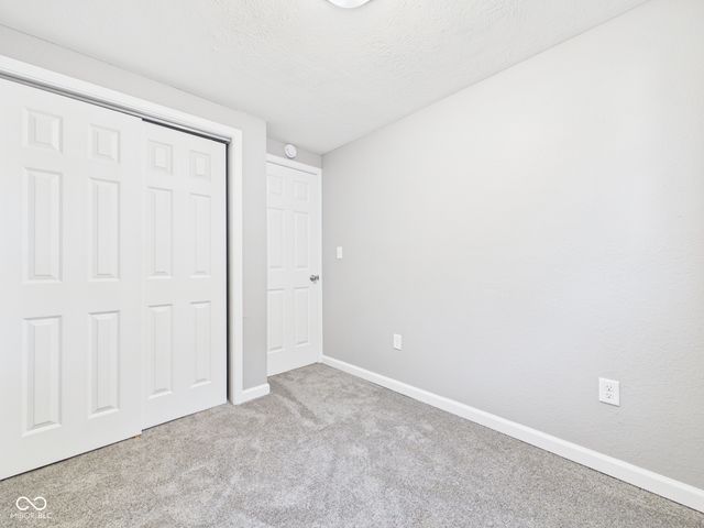 2636 Central Avenue, Anderson, IN 46016