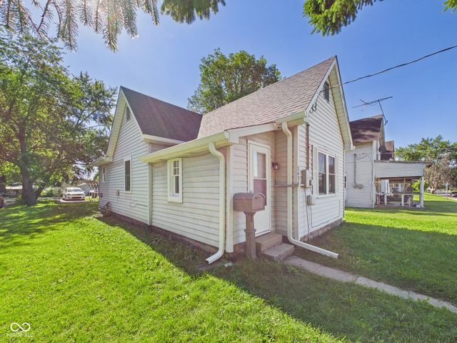 2636 Central Avenue, Anderson, IN 46016