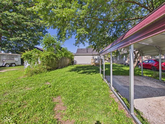 2636 Central Avenue, Anderson, IN 46016