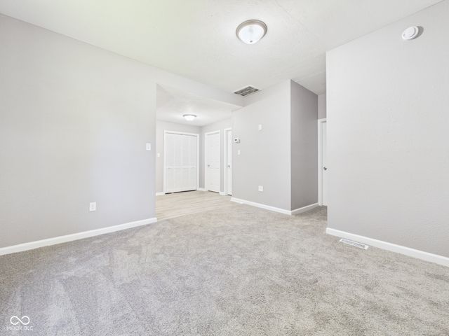 2636 Central Avenue, Anderson, IN 46016