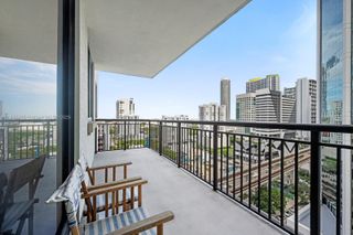 999 SW 1st Ave 1514, Miami, FL 33130