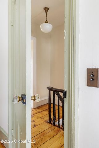 225 Robinson Street, Hudson, NY 12534