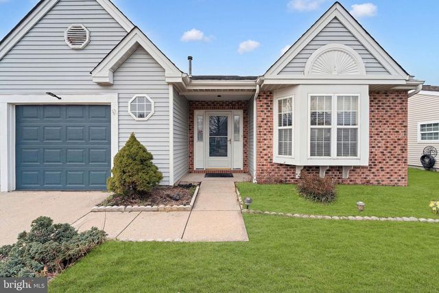 310 MOONSEED PL, Mount Laurel, NJ 08054