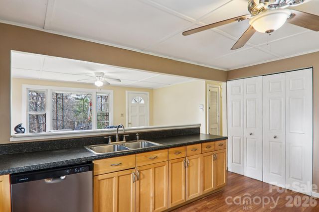 105 Baird Road, Mars Hill, NC 28754