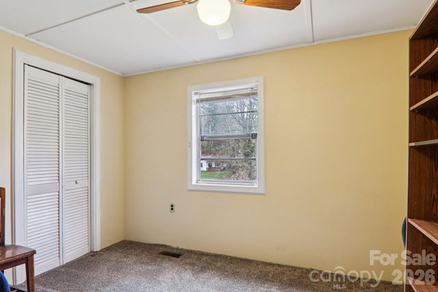 105 Baird Road, Mars Hill, NC 28754