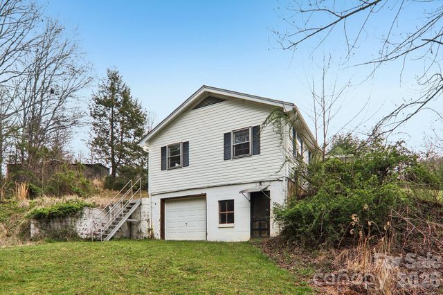 105 Baird Road, Mars Hill, NC 28754