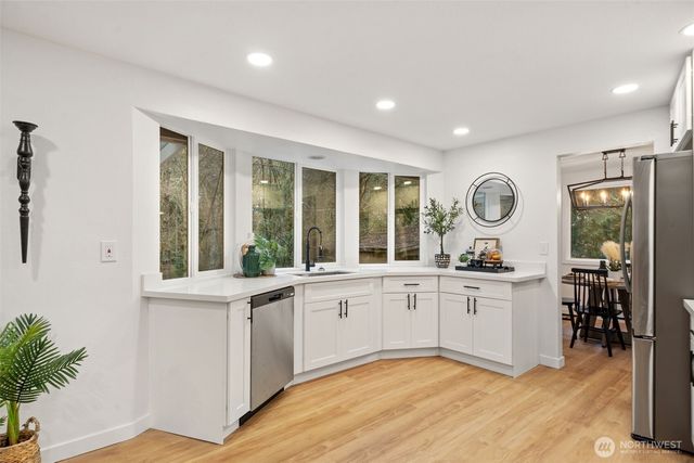 13080 Old Military Road NE, Poulsbo, WA 98370