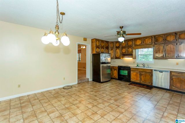 1017 9TH COURT, Pleasant Grove, AL 35127